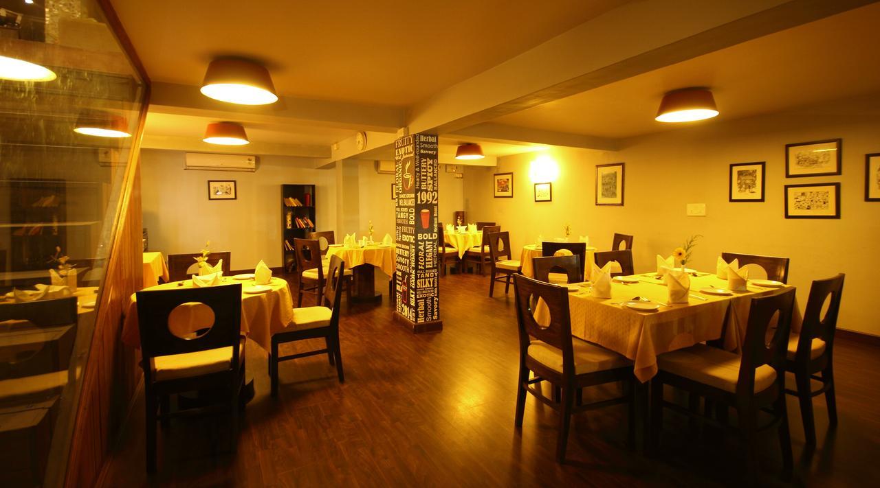 De Baga Deck Comforts Calangute Exterior photo